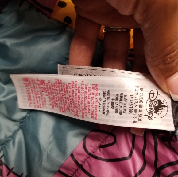 Disney Sally Nightmare Before Chridtmas Puffer Jacket XL Adult - Picture 13 of 14